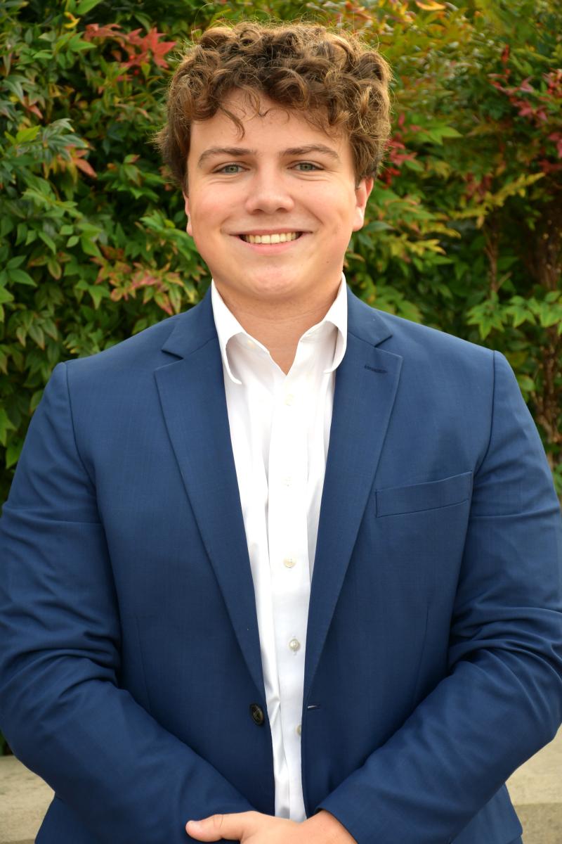 evan-wells-new-maroon-camp